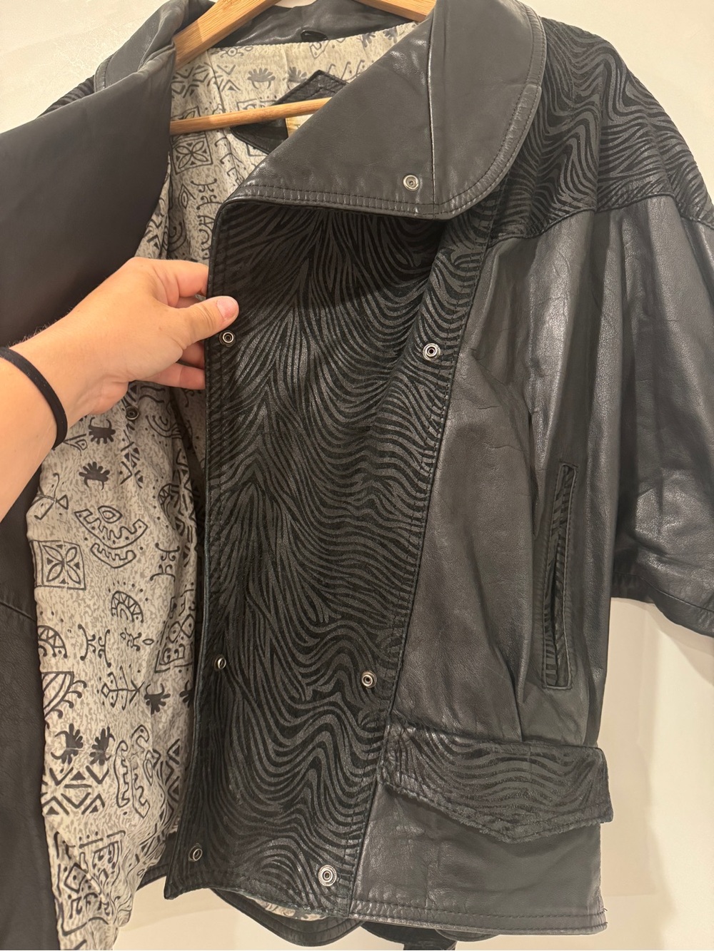 Vintage Black Med Winlit 100% Genuine Leather Jacket - Picture 10 of 17